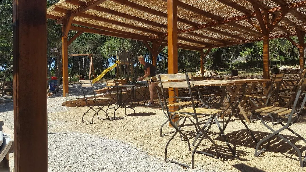 Apartment Beno Pinezici  Croatia