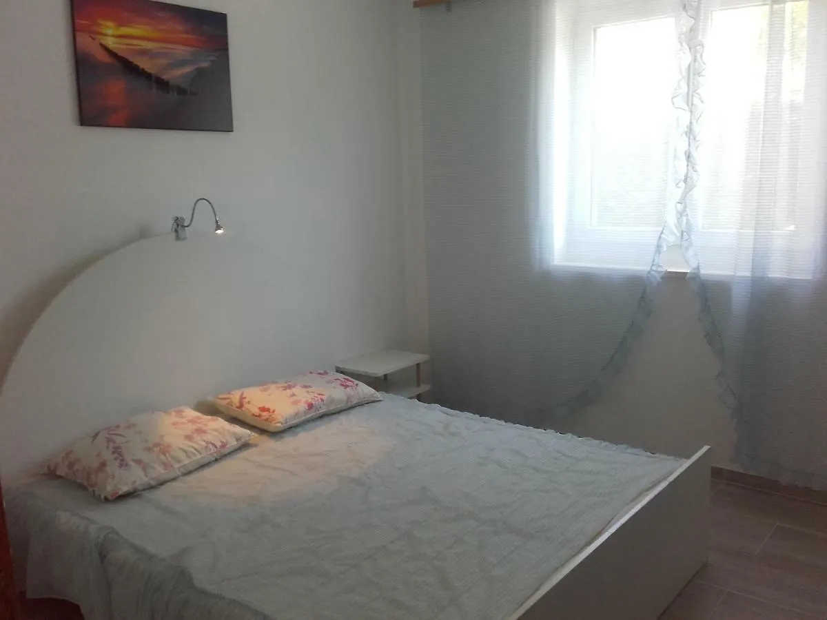 Apartment Beno Pinezici   Pinezici (Krk)