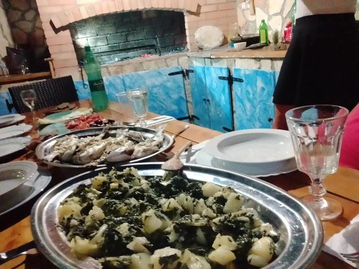 Apartment Beno Pinezići 0*,  克罗地亚